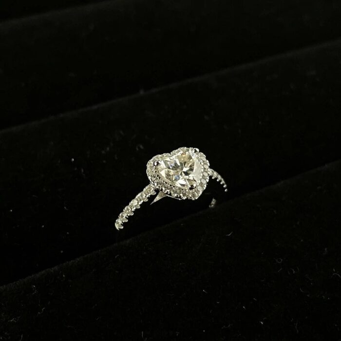 1CT Moissanite Ring in 925 Silver - Model R0761 - Image 3