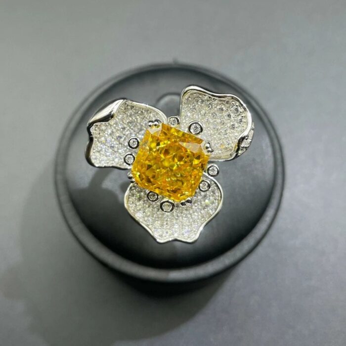 925 Silver Yellow Cubic Zirconia Ring - Model R-112Y - Image 4