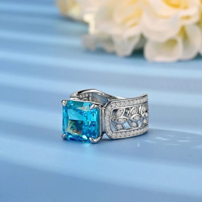 925 Silver Blue Cubic Zirconia Ring - Model R0017B - Image 3