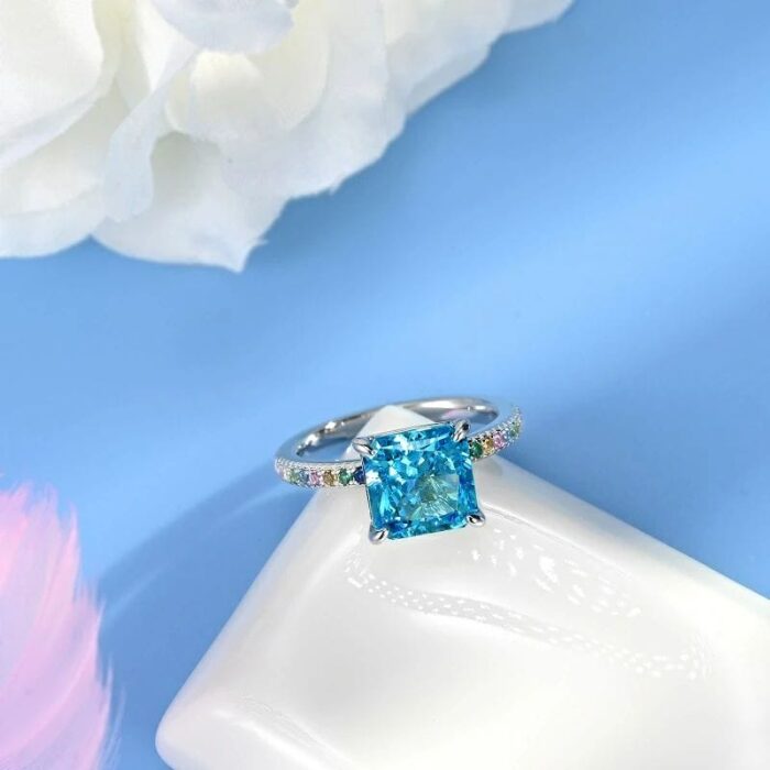 925 Silver Blue Cubic Zirconia Ring - Model R0070B - Image 3