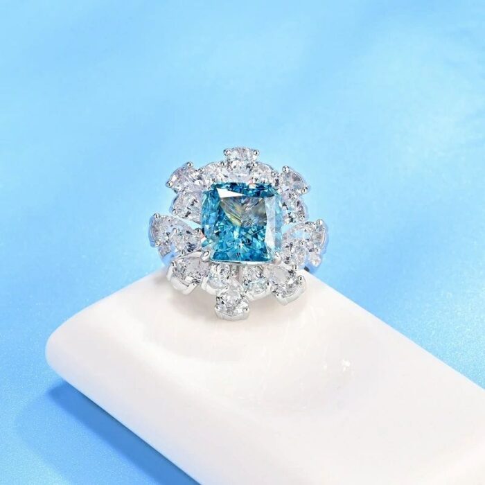 925 Silver Blue Cubic Zirconia Ring - Model R0263B - Image 2