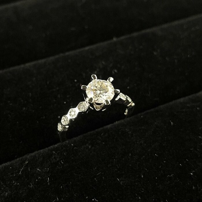 Moissanite Ring in 925 Silver - Model ZHF0116 - Image 4